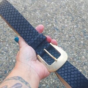 Streets Ahead Women's Mermaid leather belt brass buckle USA Italy